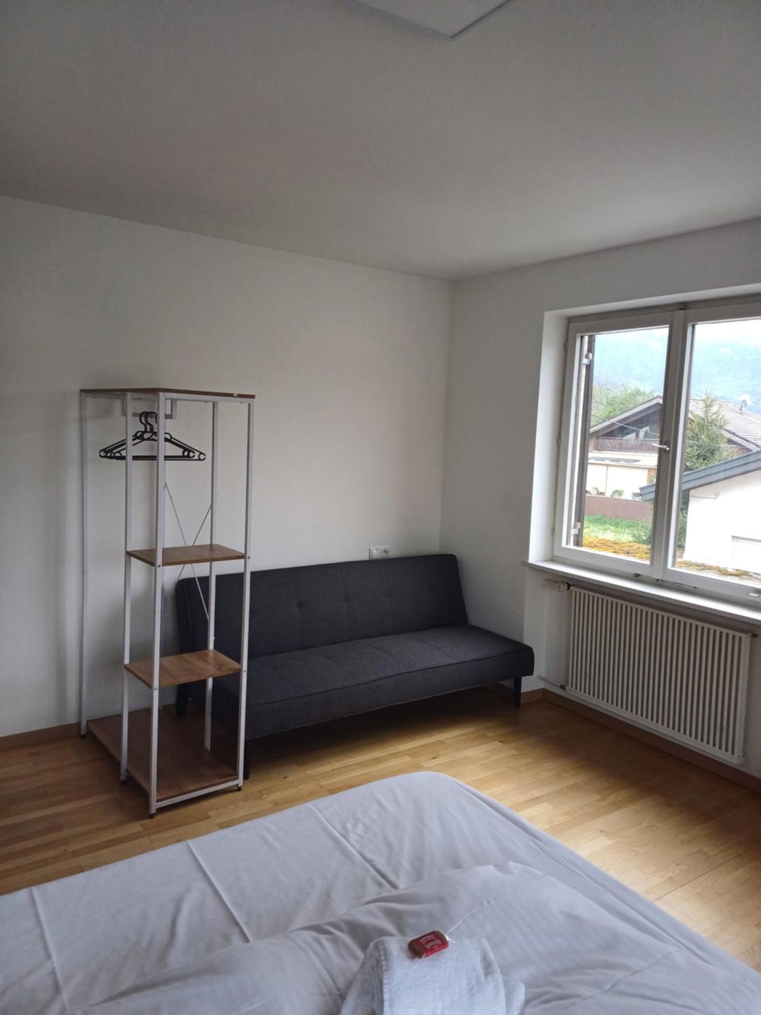 Crown Living Design Apartment - 2 Schlafzimmer - Kueche - Gratis Parkplatz - Abstellraum Fuer Fahrraeder/Ski Mader ภายนอก รูปภาพ
